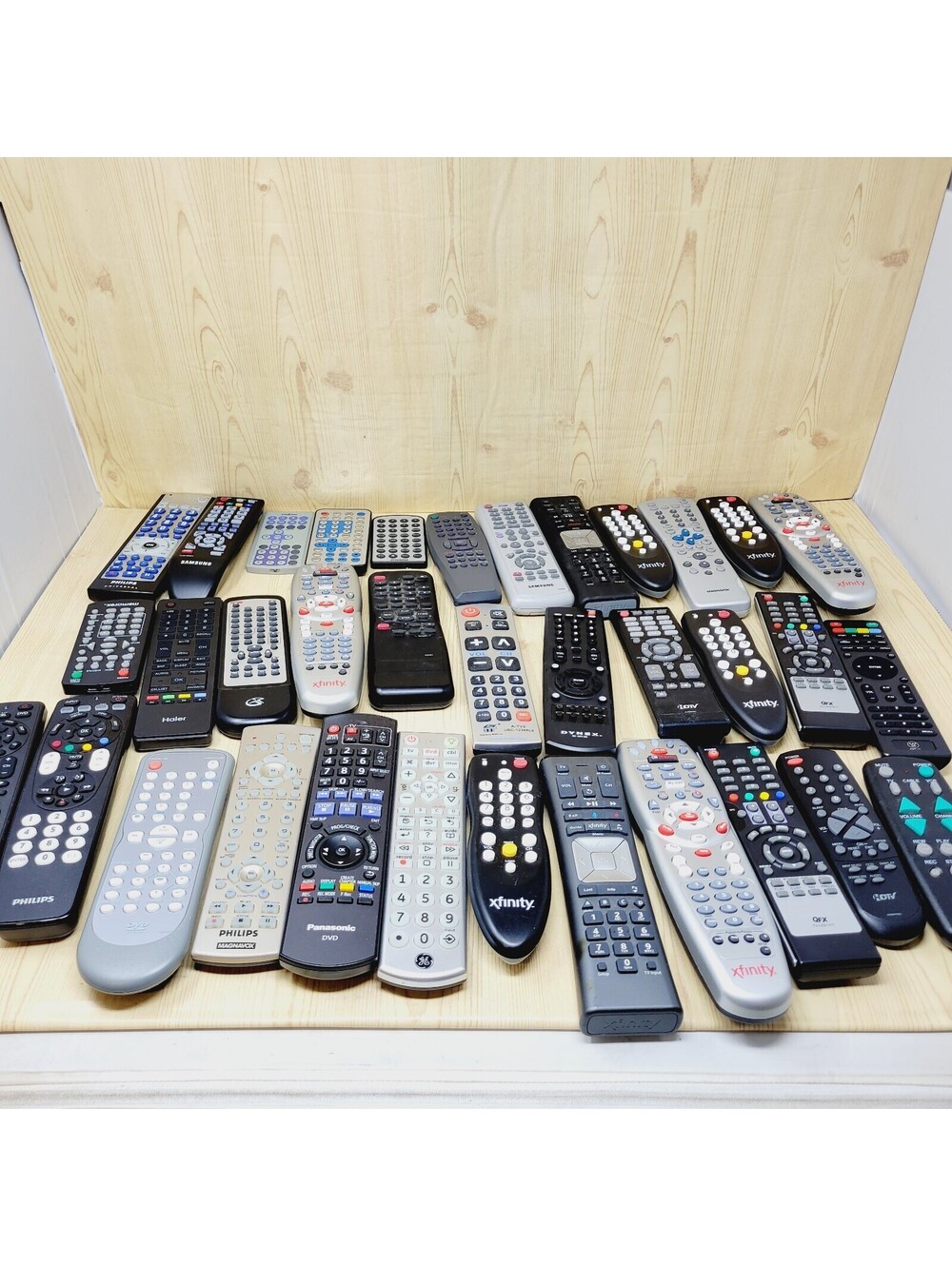 Huge Lot of 36 Remote Controls Panasonic Philips Samsung Xfinity No Corrosion